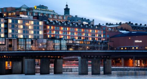 Hilton Hotel i Stockholm som använder digitala nyckelskåp